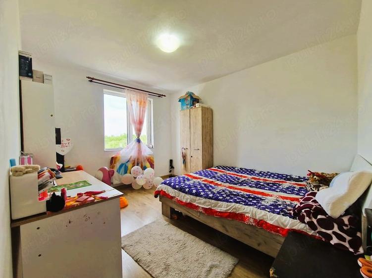 Apartament cu 3 camere semidecomandat în Apahida