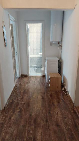 Ofer spre inchiriere apartament cu 2 camere in Tulcea