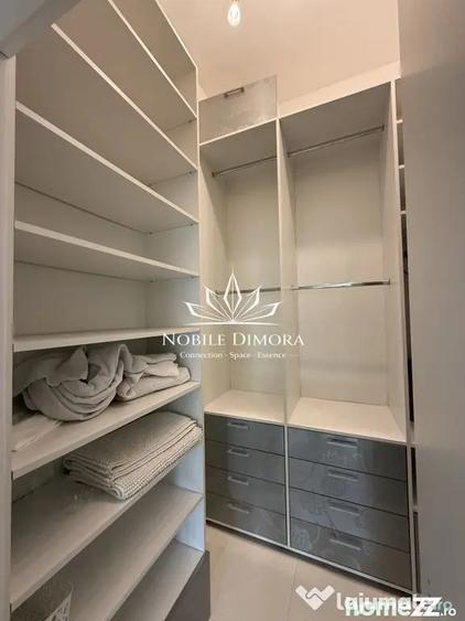Apartament cu 3 camere decomandat în Medicină