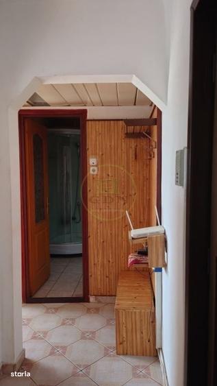 Apartament cu 2 camere decomandat în Vasile Aaron