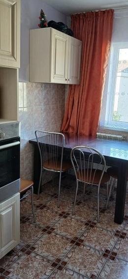 Apartament cu 2 camere semidecomandat în Nufărul