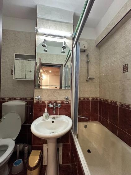 Apartament cu 2 camere semidecomandat în Ultracentral
