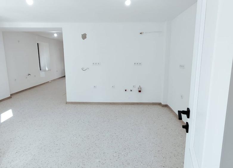 Spațiu comercial, de 75 mp, în Terezian