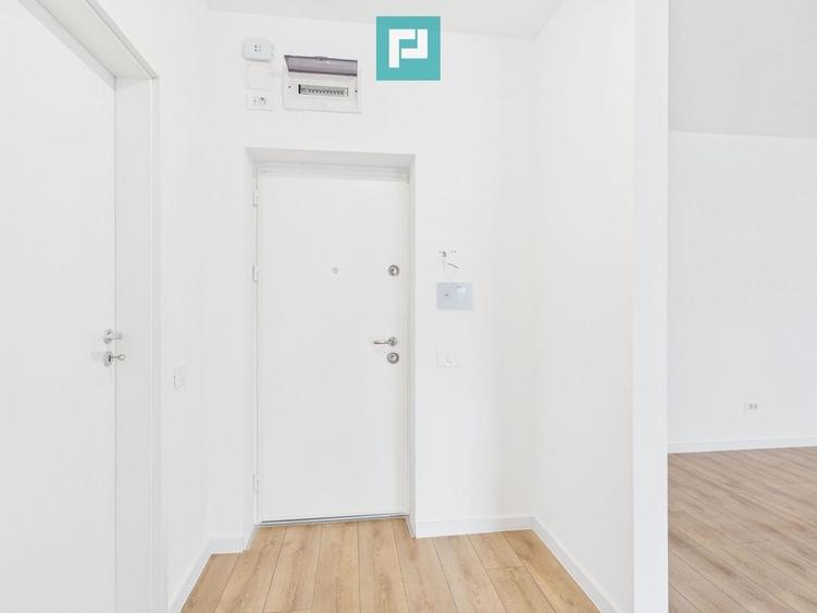 Apartament cu 2 camere semidecomandat în Tipografilor
