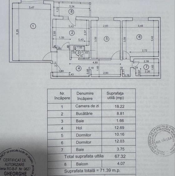Apartament cu 3 camere decomandat în Central