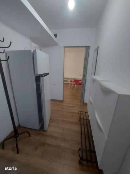 Apartament cu 2 camere nedecomandat în Micro 5