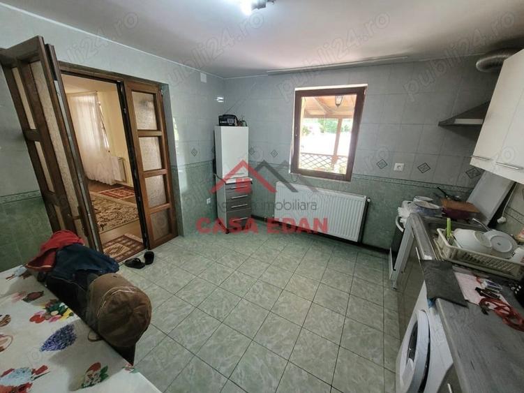 Casă cu 4 camere în Filipeștii de Pădure