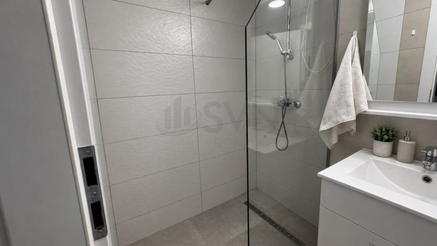 Apartament cu 3 camere decomandat, mobilat în Pipera