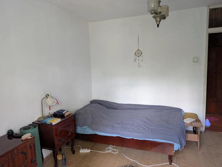 Apartament cu 2 camere decomandat în Berceni