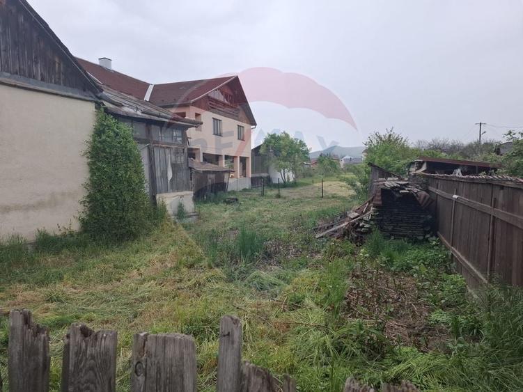 Teren Construcții intravilan de 1816 mp, în Central