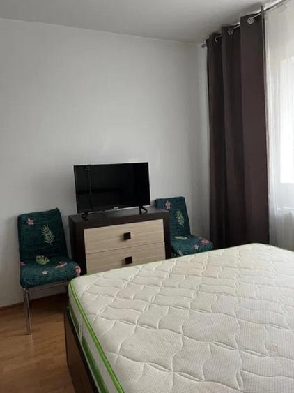 Apartament cu 2 camere decomandat, mobilat în Tătărași