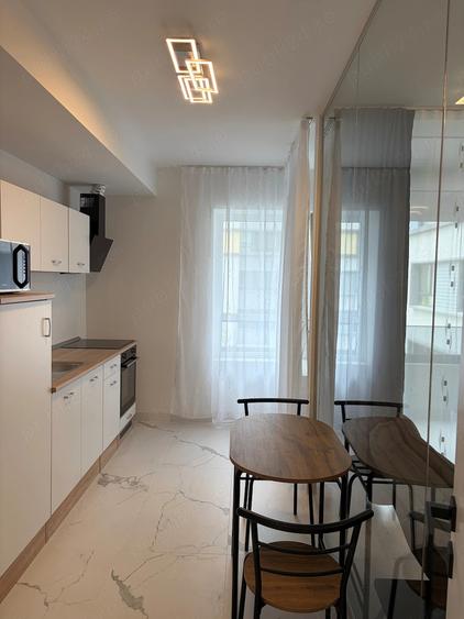 Apartament cu 2 camere decomandat, mobilat în Bucureștii Noi