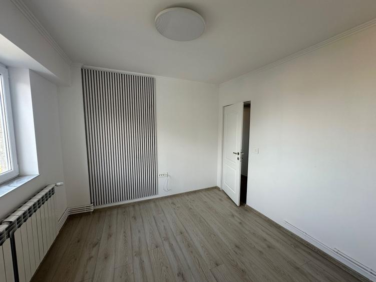 Apartament cu 3 camere decomandat în Ultracentral