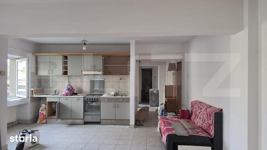 Apartament cu 3 camere în Central