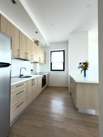 Apartament cu 3 camere decomandat în Universitate