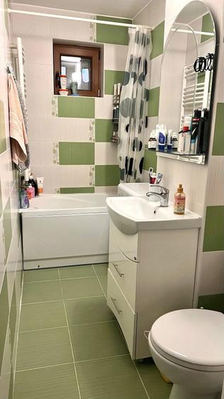 Apartament cu 2 camere semidecomandat în Dacia