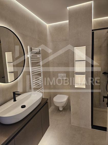 Apartament cu 3 camere decomandat, mobilat în Livezeni