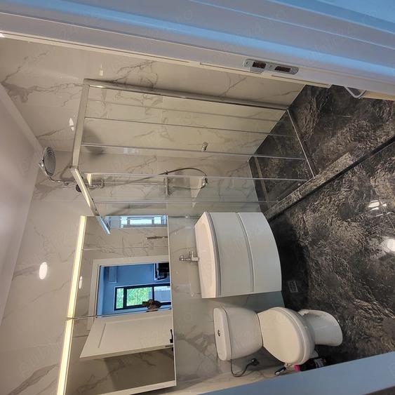 Apartament cu 2 camere semidecomandat în Sisești