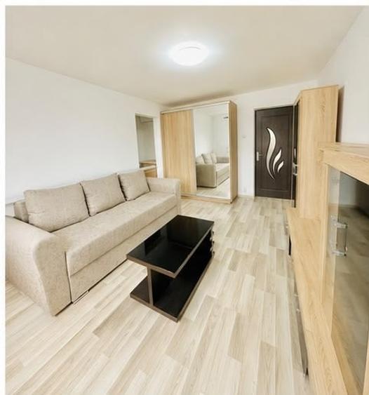 Metrou P-ta Victoriei | 2 Camere | Mobilat | Balcon Inchis | AC - 1