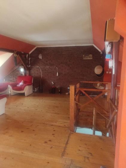 Casă cu 3 camere cu Teren 600 Mp în Central