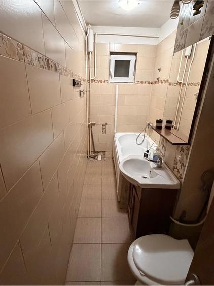 Apartament cu 2 camere semidecomandat în Medicină