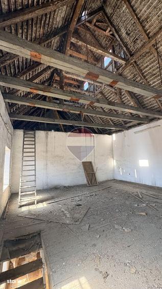 Spațiu comercial, de 350 mp, în Central