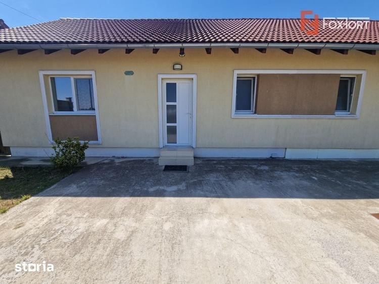 Casă cu 3 camere cu Teren 250 Mp în Remetea Mare