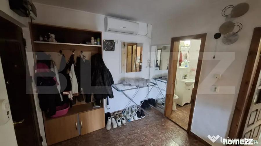 Apartament cu 2 camere decomandat în Micro 4