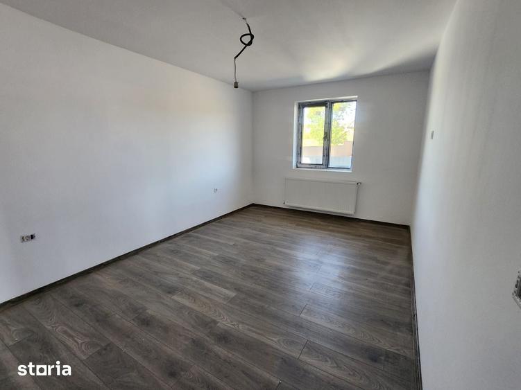 Casă cu 3 camere cu Teren 250 Mp în Mărgineni