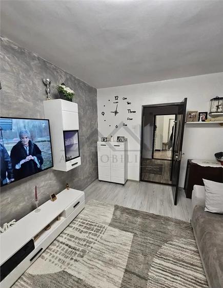 Apartament 3 camere decomandat in Mircea cel Batran, 60 mp, Etaj 3, Centrala proprie - 1