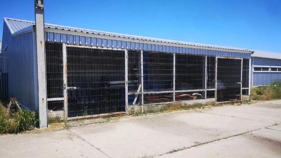 Spațiu industrial, de 10,216 mp, în Baia