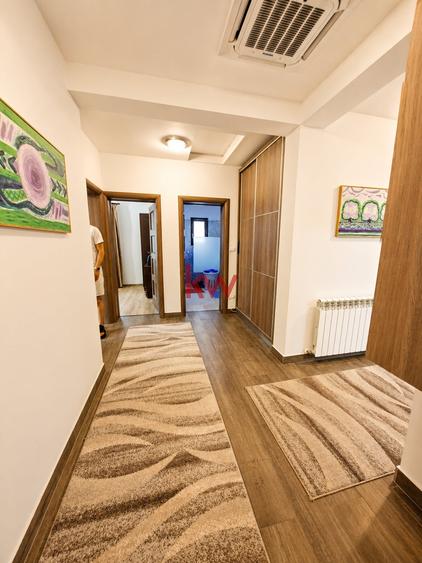 Casă individuală cu 4 camere cu Canalizare în Rediu