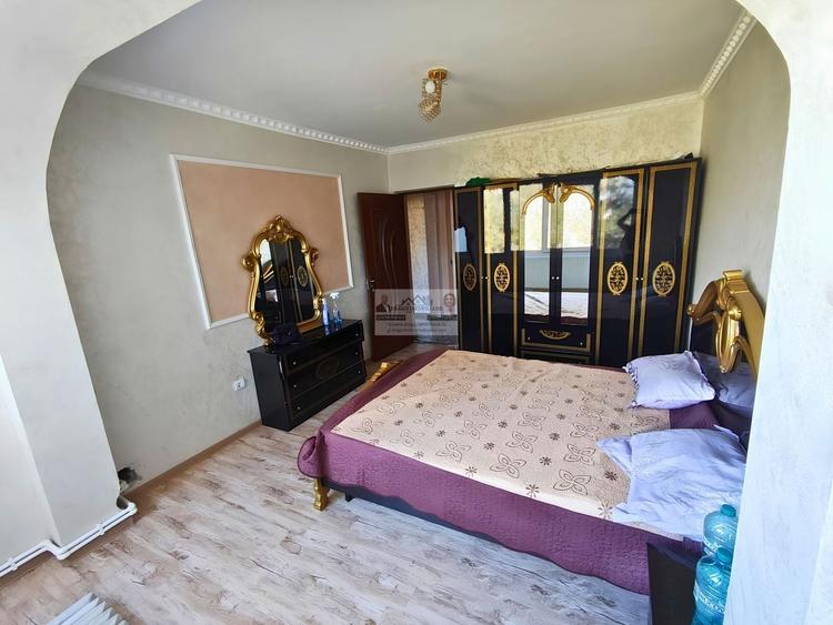 Apartament cu 3 camere decomandat în Nord