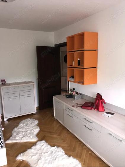 Garsonieră decomandată în Complex Studențesc