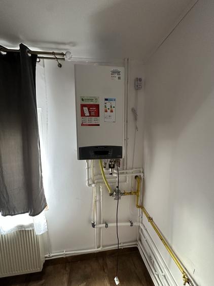 Casă cu 4 camere în Central