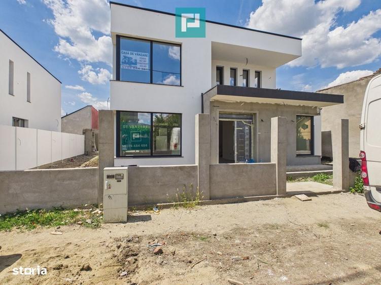 Casă cu 4 camere în Pârneava