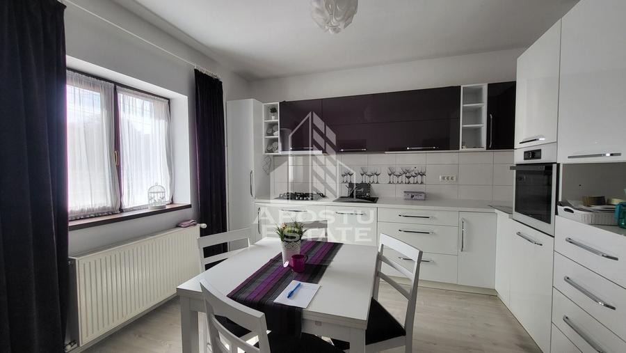 Duplex cu 4 camere cu Canalizare în Dumbrăvița