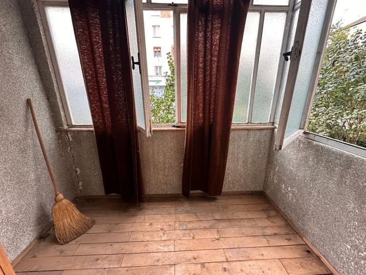 Apartament cu 2 camere decomandat în Cugir