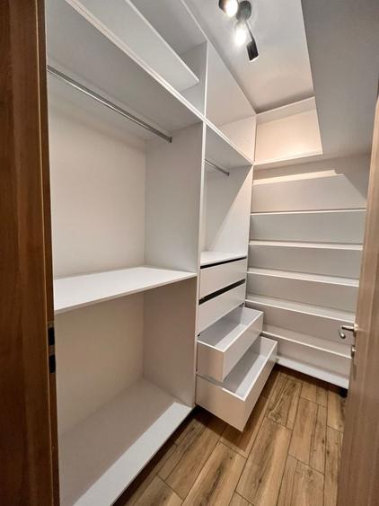 Apartament cu 2 camere decomandat în Giroc