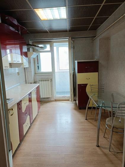Apartament cu 2 camere decomandat în Mazepa 1