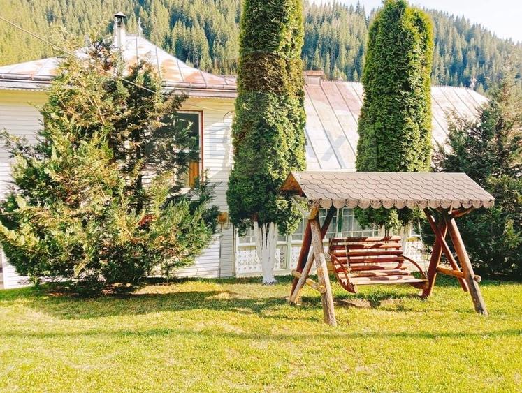 Casă cu 7 camere cu Teren 6965 Mp în Drăgoiasa