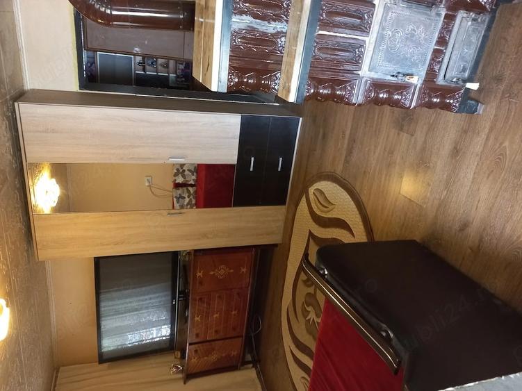 Casă cu 3 camere cu Teren 2600 Mp în Exterior Sud
