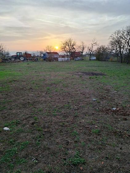 Casă cu 4 camere în Căuașd