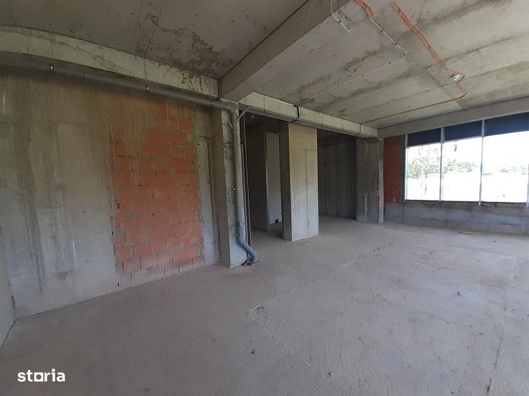 Spațiu comercial, de 238 mp, în Băneasa