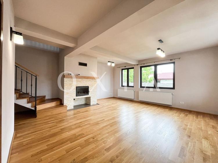 Duplex cu 4 camere cu Canalizare în Giroc