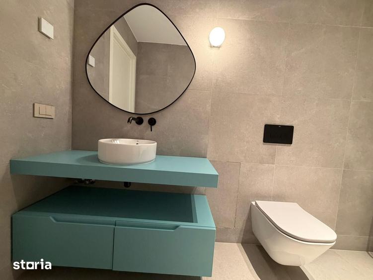 Casă cu 4 camere decomandat cu Teren 200 Mp în Tunari