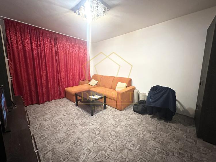 Apartament cu 2 camere semidecomandat, mobilat în Complex Studențesc