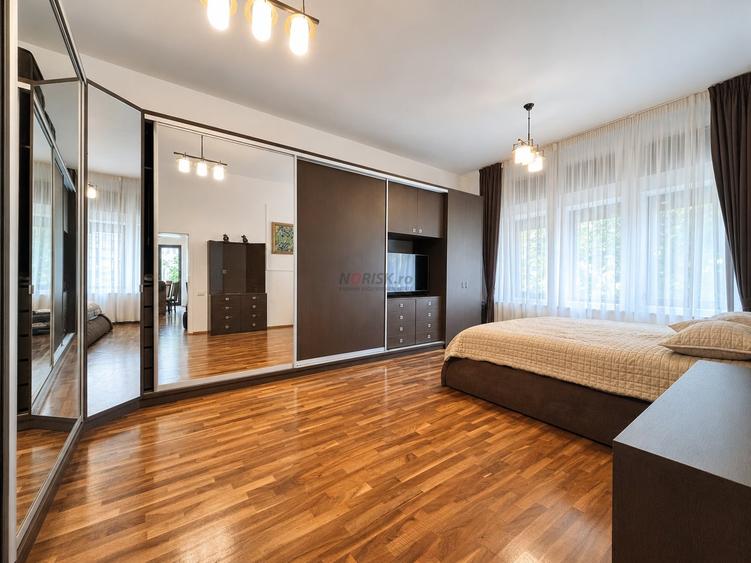 Apartament cu 4 camere decomandat, mobilat în Grădina Icoanei