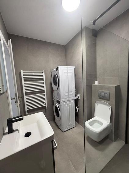 Apartament cu 2 camere decomandat în Ultracentral