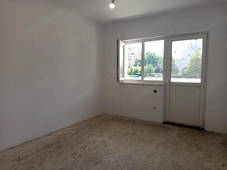 Apartament cu 2 camere decomandat în Progresul